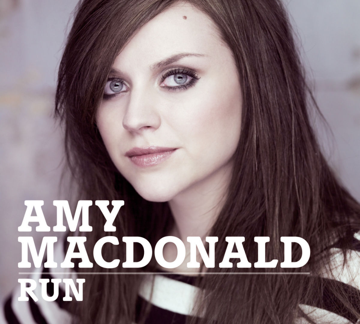 Album cover of Dancing In The Dark