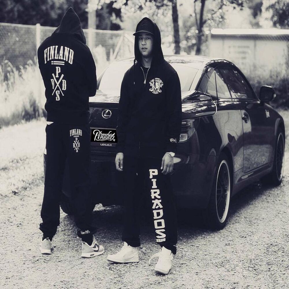Picture of Veriset Kyyneleet (feat. Ällä)