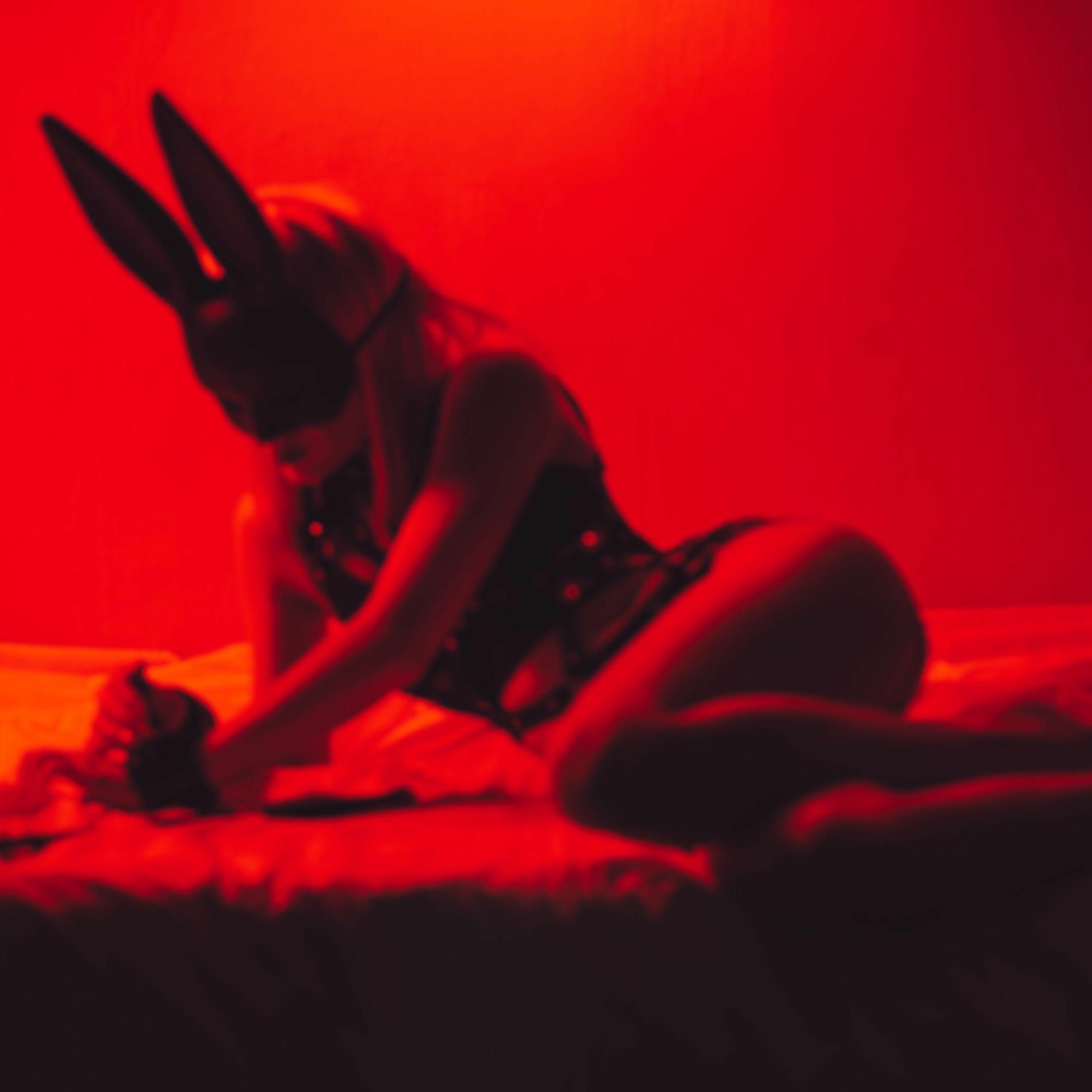 Irina va Andrey porno videolarini onlayn tomosha qiling Yalangoch va qorquv tsenzurasiz