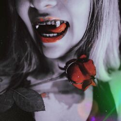 Cover of VAMPIRESA (feat. La uVe)