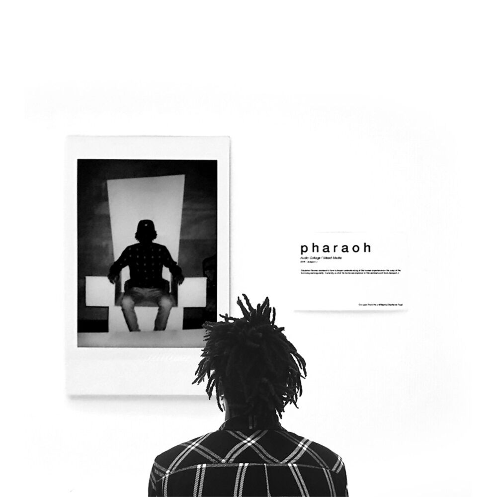 Picture of p h a r a o h