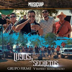 Cover of Lujos y Secretos