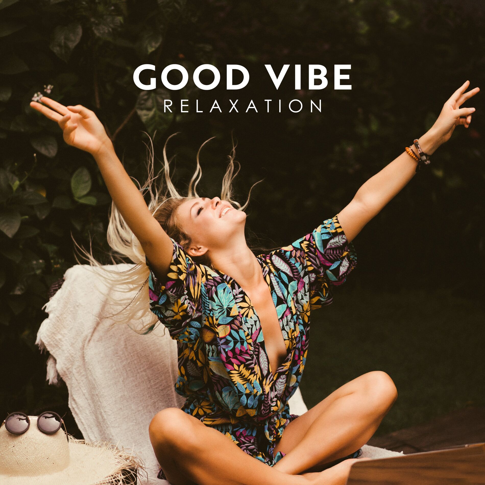 Album cover of Good Vibe Relaxation: Stress-Relieving Music Therapy with Relaxing Ambient Sounds