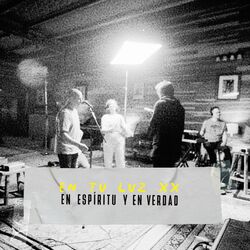 Cover of En Tu Luz