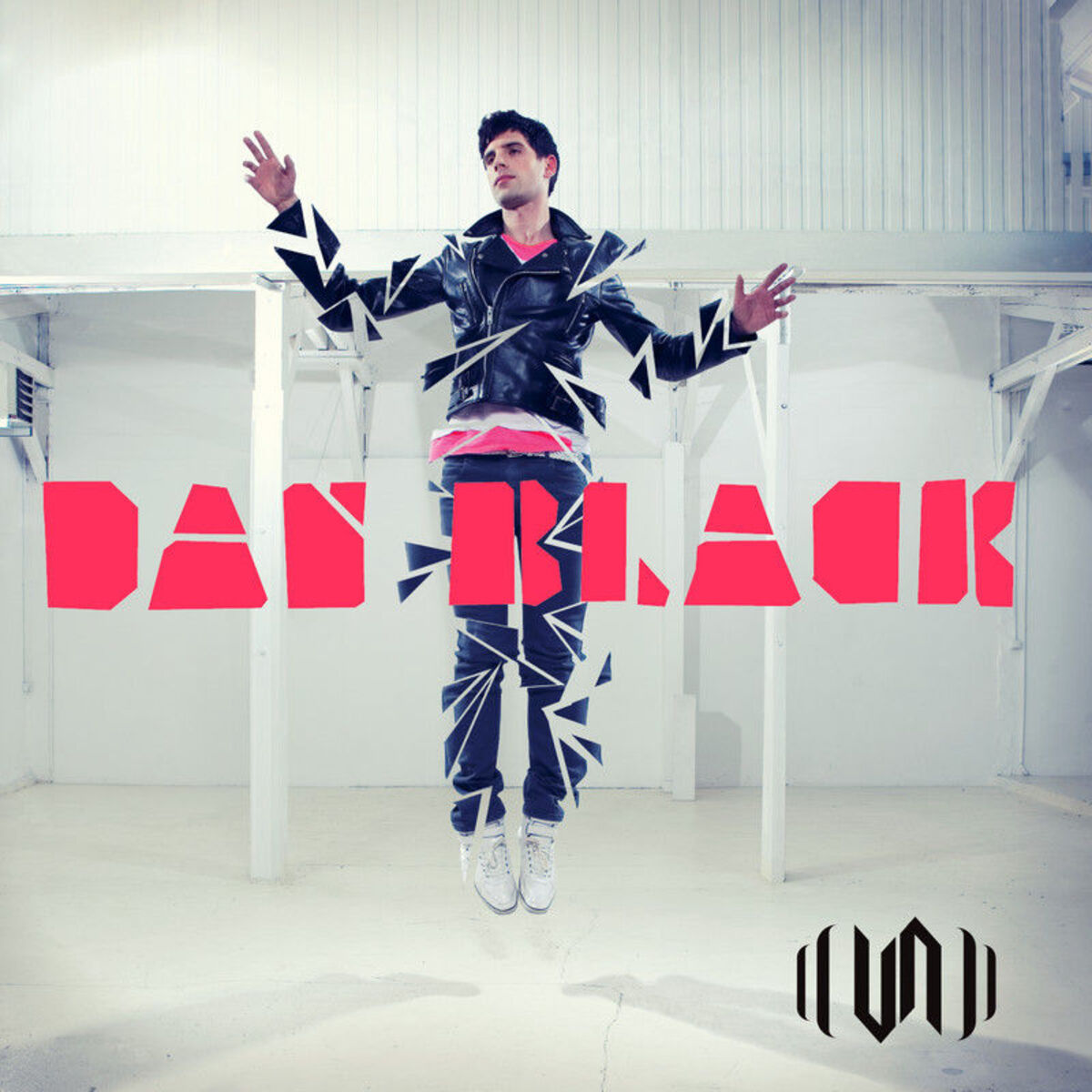 Album cover of UN