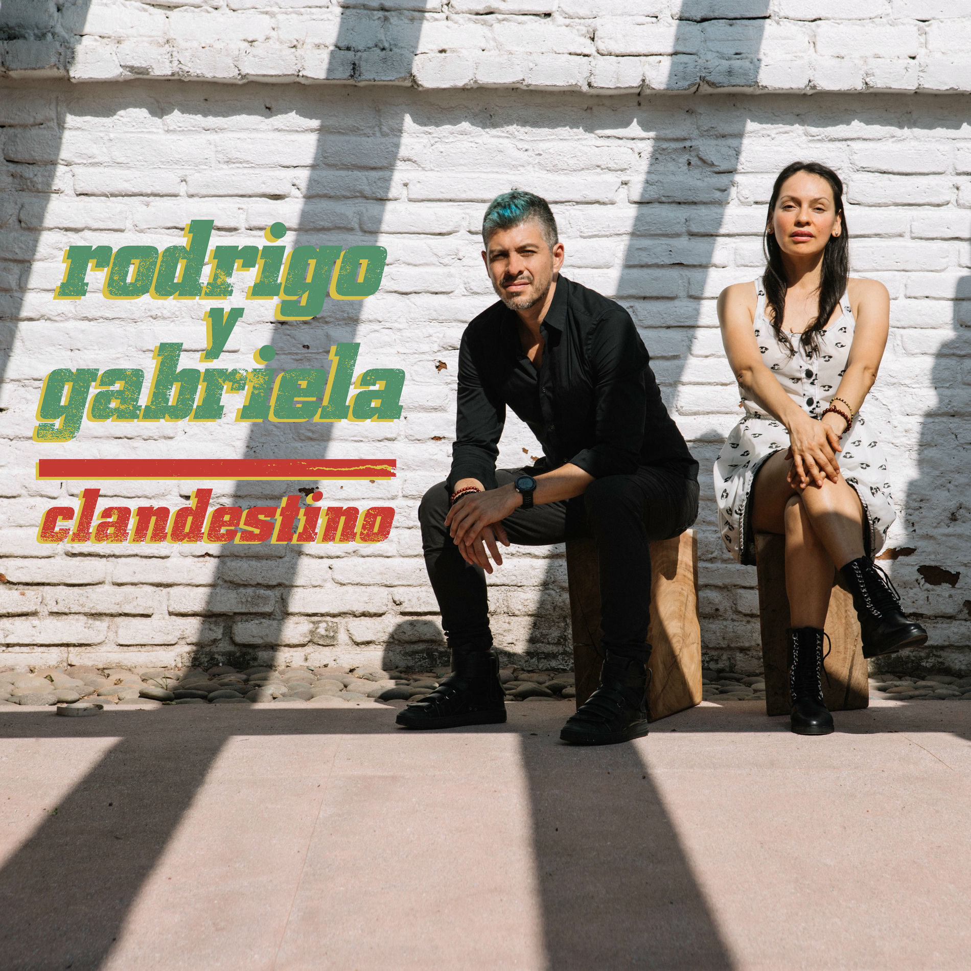Album cover of Clandestino