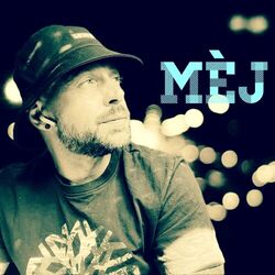 Cover of Danse (Version guitare acoustique et chant)