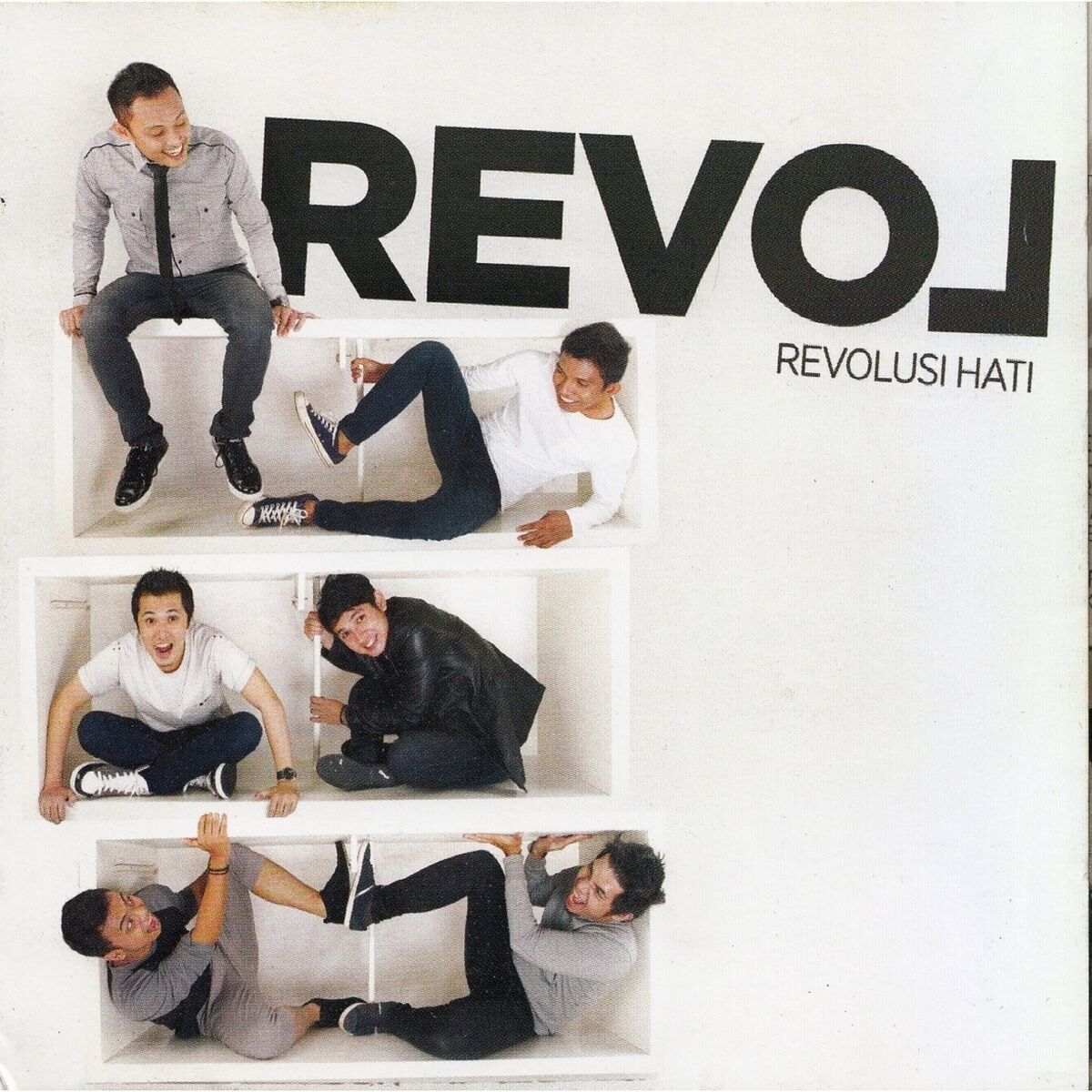 Album cover of Revolusi Hati