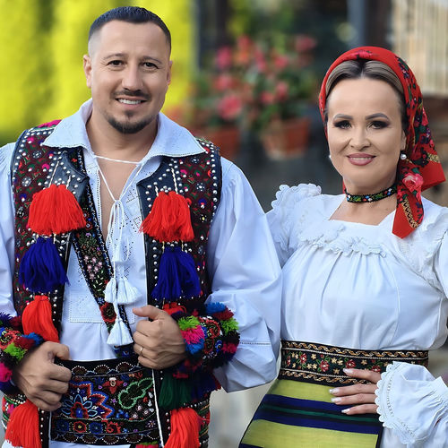 Trage ceteră mai tare