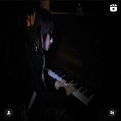 music cover