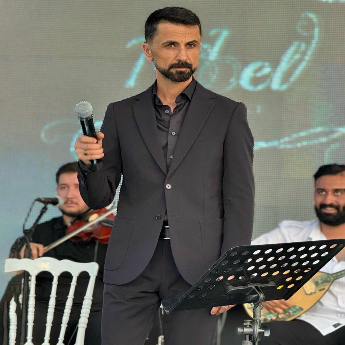 Album cover of Ki Zava Kekem Zava