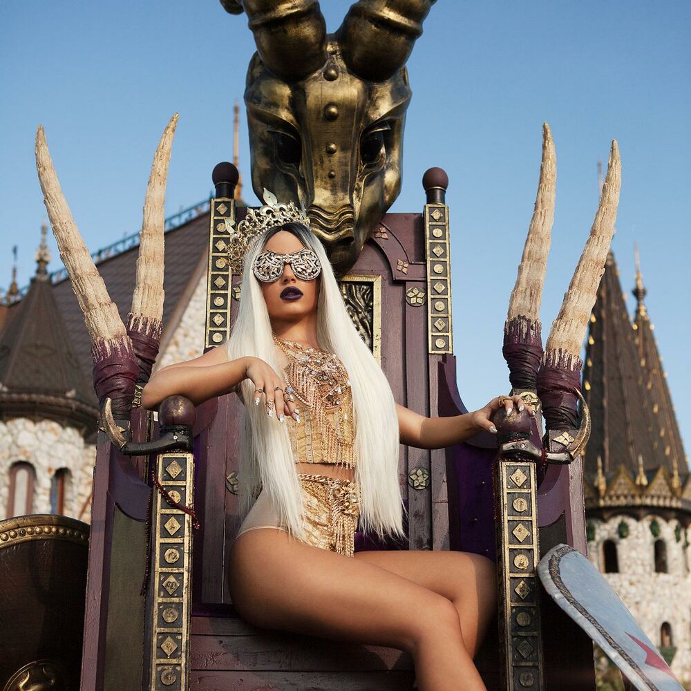 Picture of I'm the Queen (English Version)