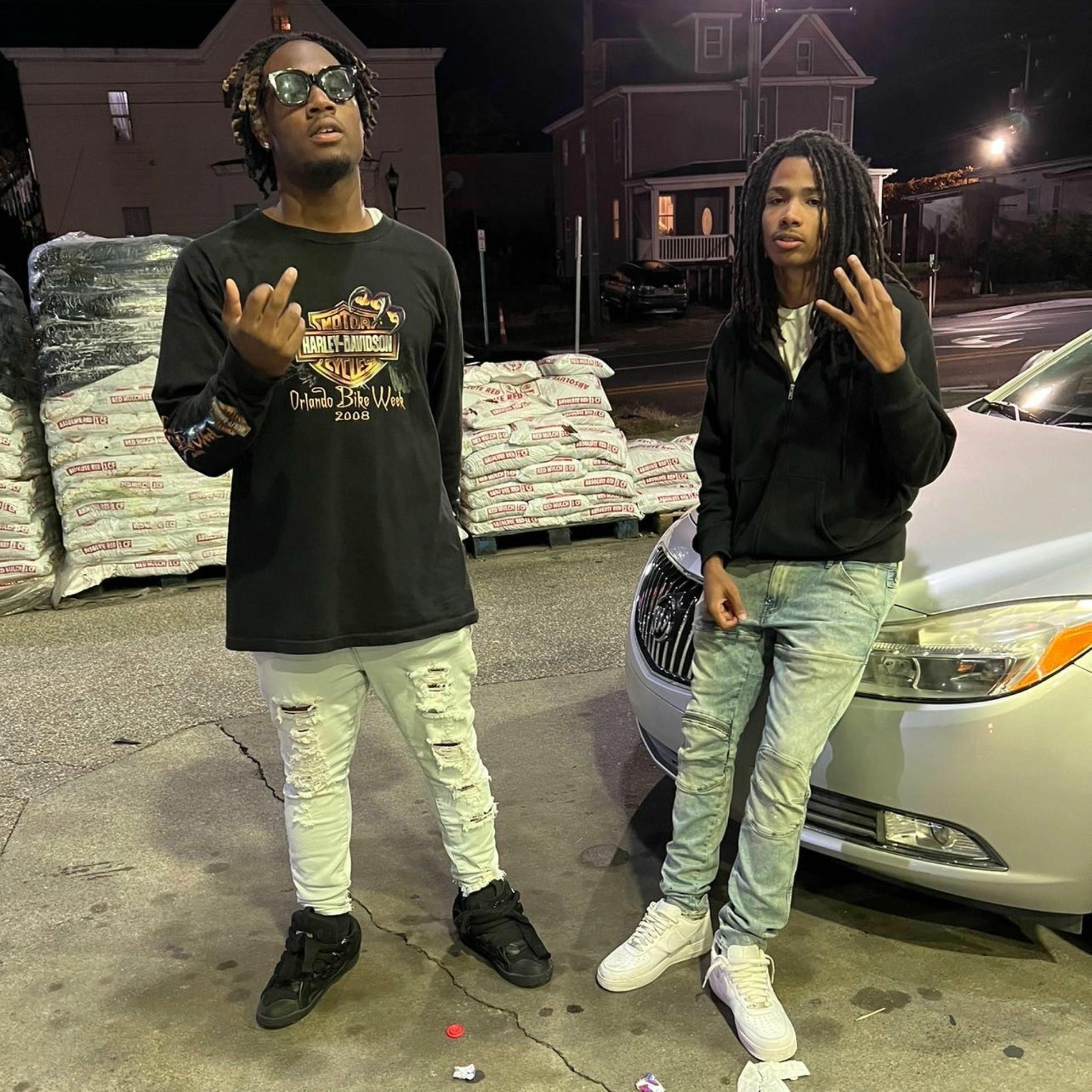 Album cover of IN DIS BIH (feat. ELLO & D NASTY)