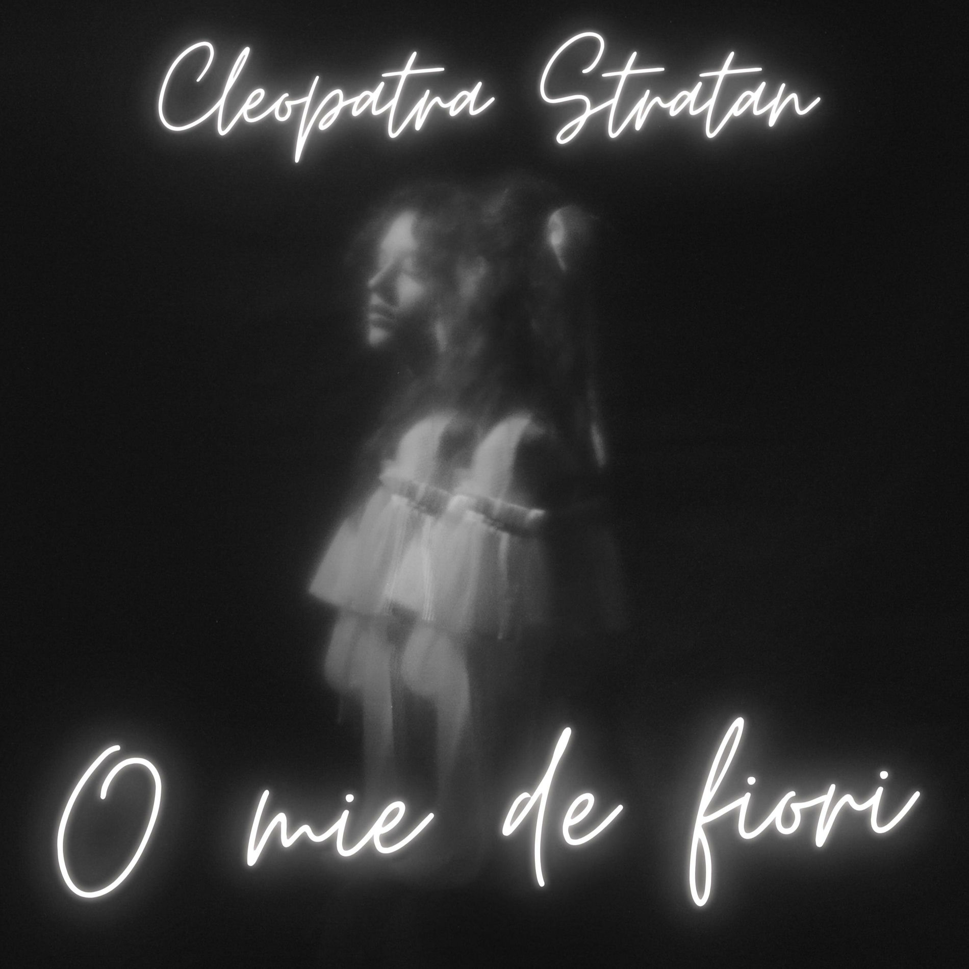 Album cover of O mie de fiori
