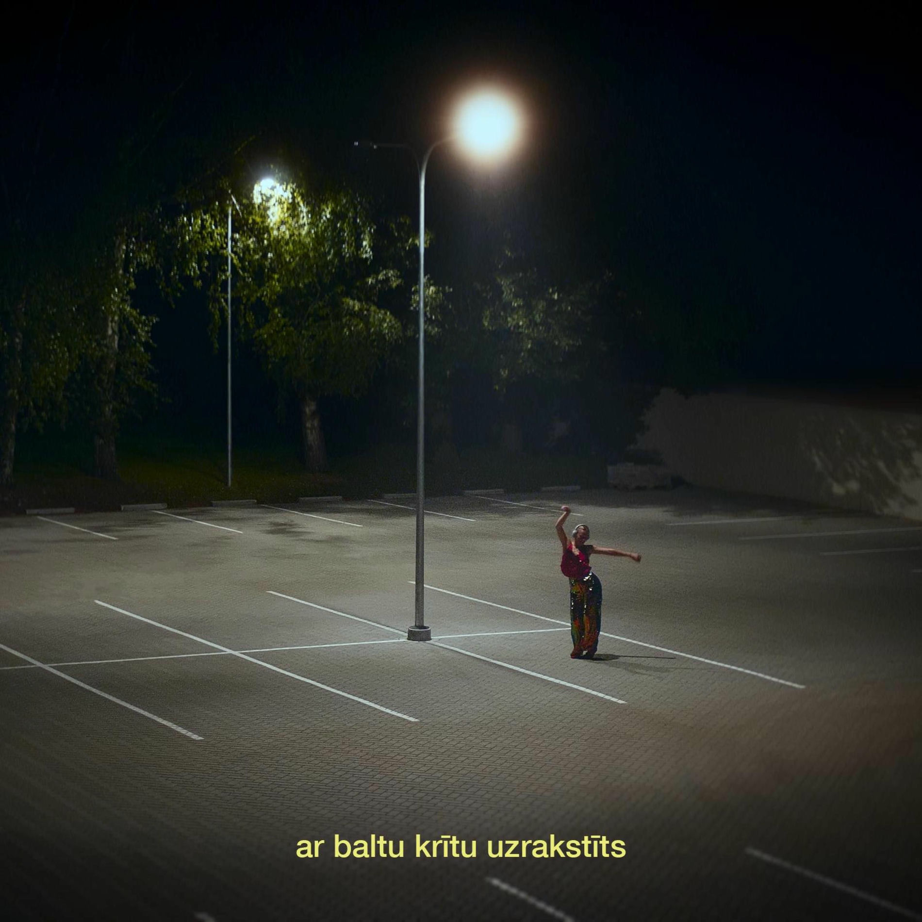 Album cover of Ar baltu krītu uzrakstīts