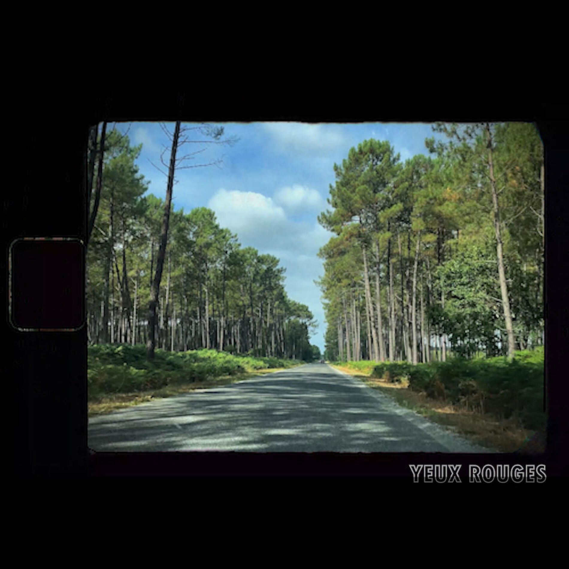Album cover of Yeux Rouges