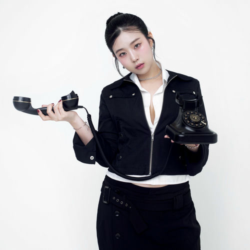 Aish – Call me – Single