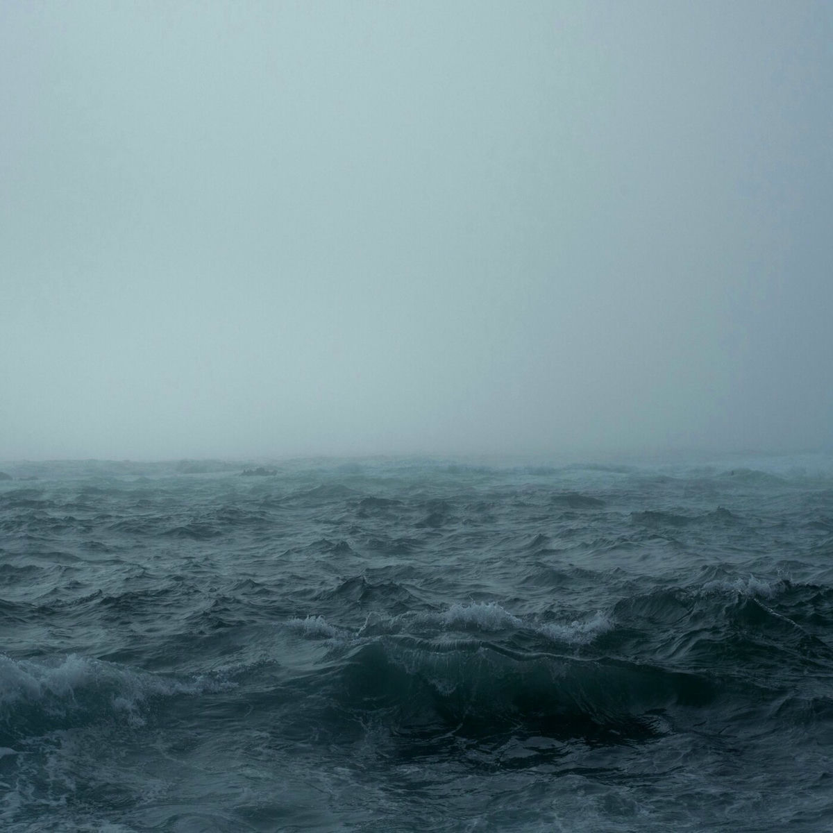 Album cover of Gentle Crashing Ocean
