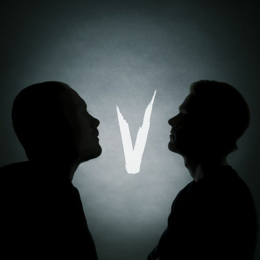 Picture of V
