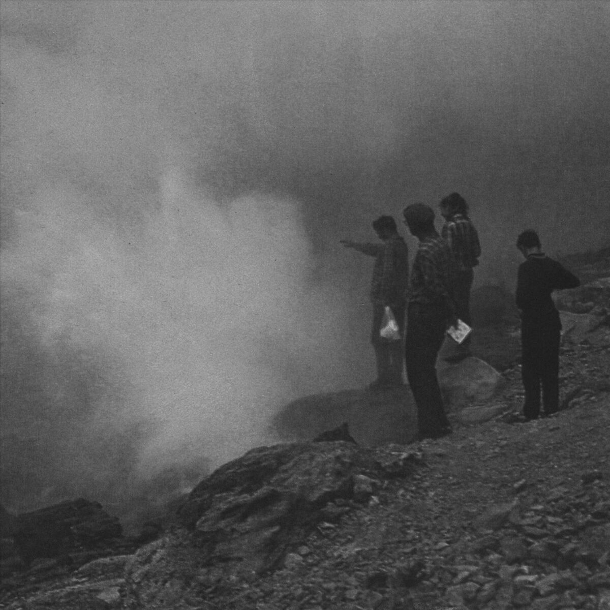 Album cover of Heavy Wave