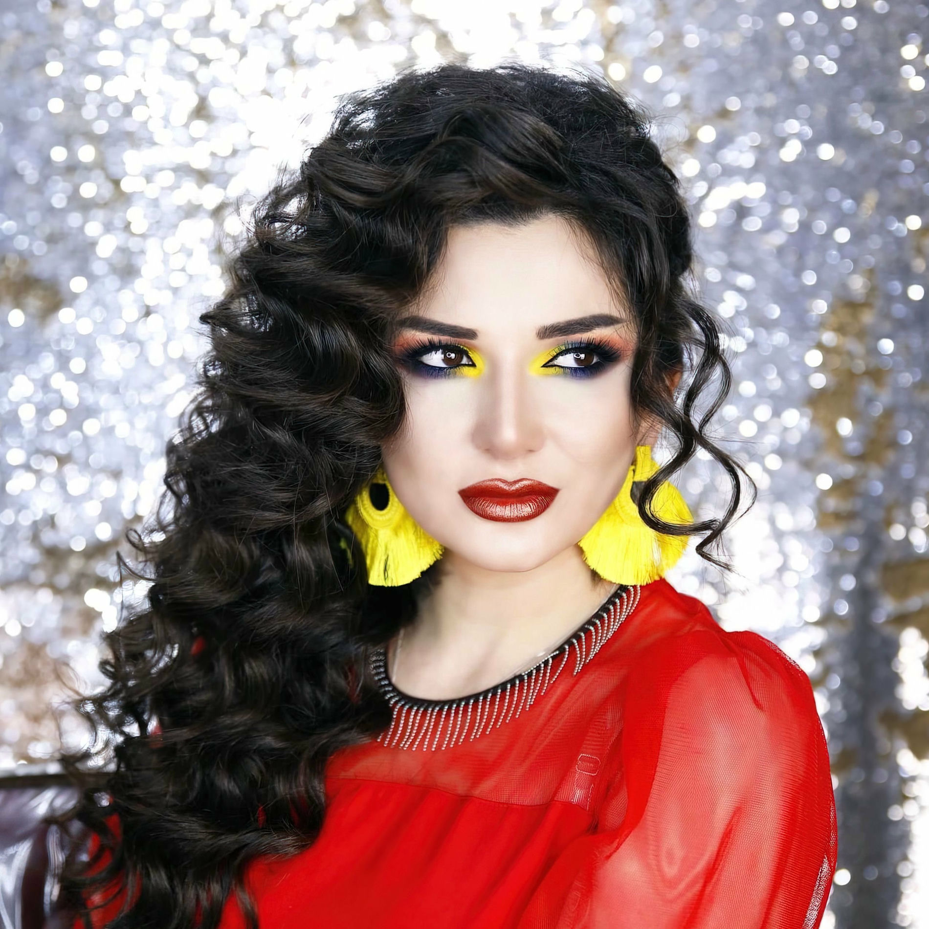 Артур мен Минимойлар порно пародия Міне, әженің сексі