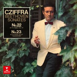 Cover of Beethoven: Piano Sonatas Nos. 22 & 23 "Appassionata"