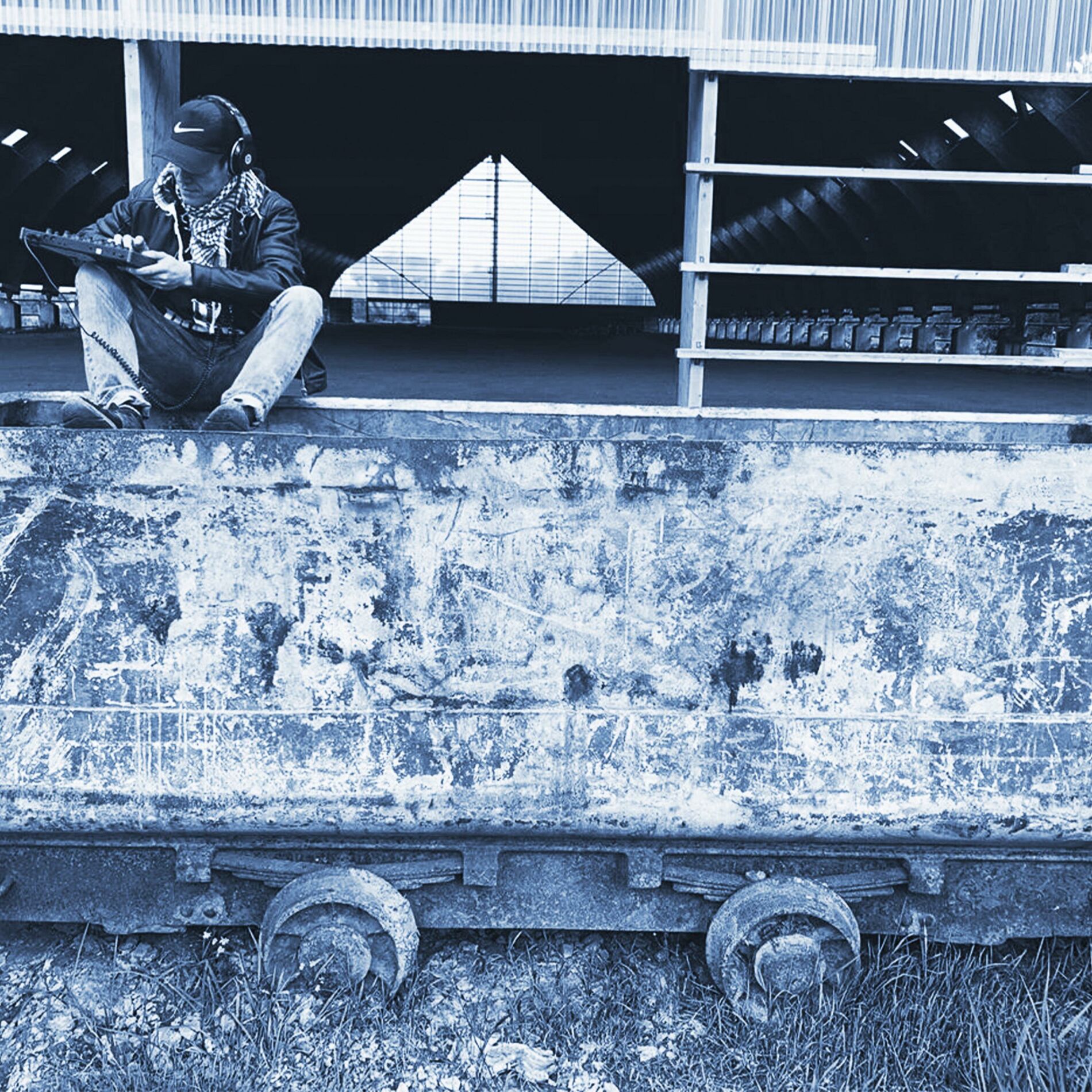 Album cover of Wir haltens Dirty (feat. Dilla)