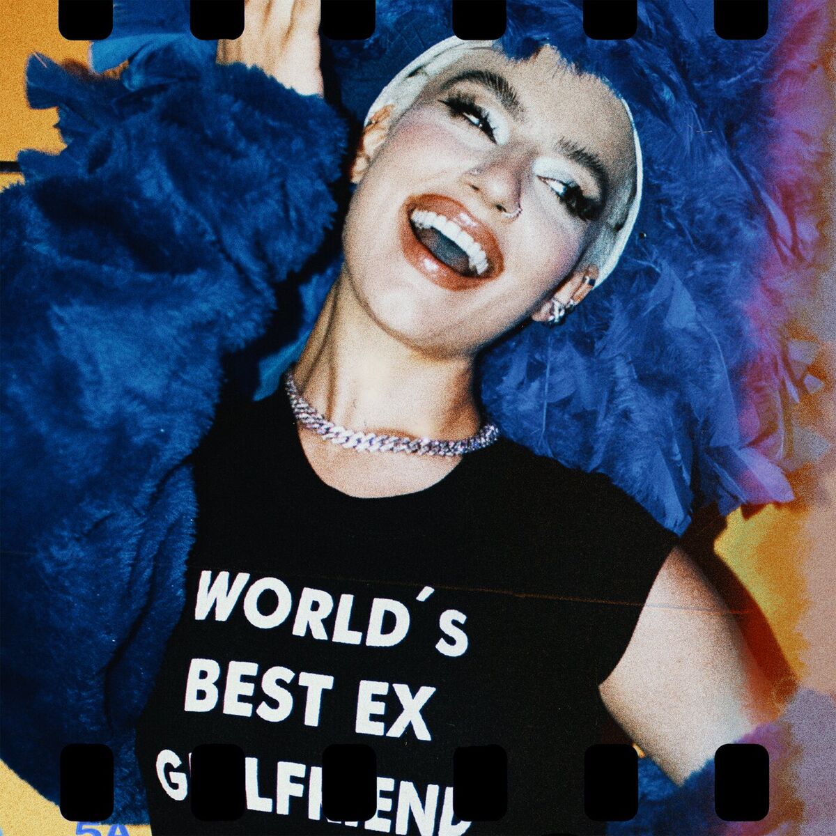 Album cover of ESTRANHO