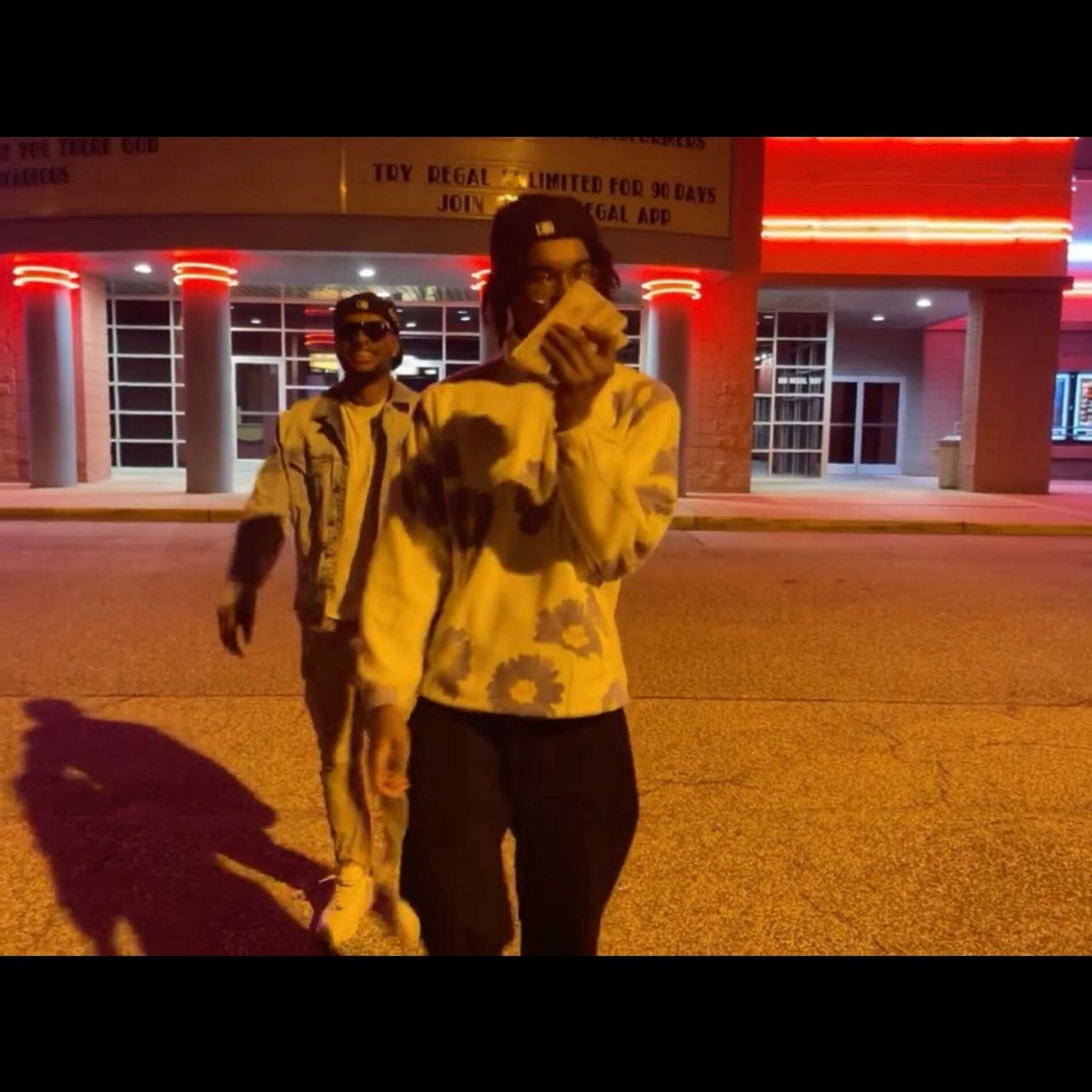 Album cover of HIDE YOUR BITCH (feat. Ian)