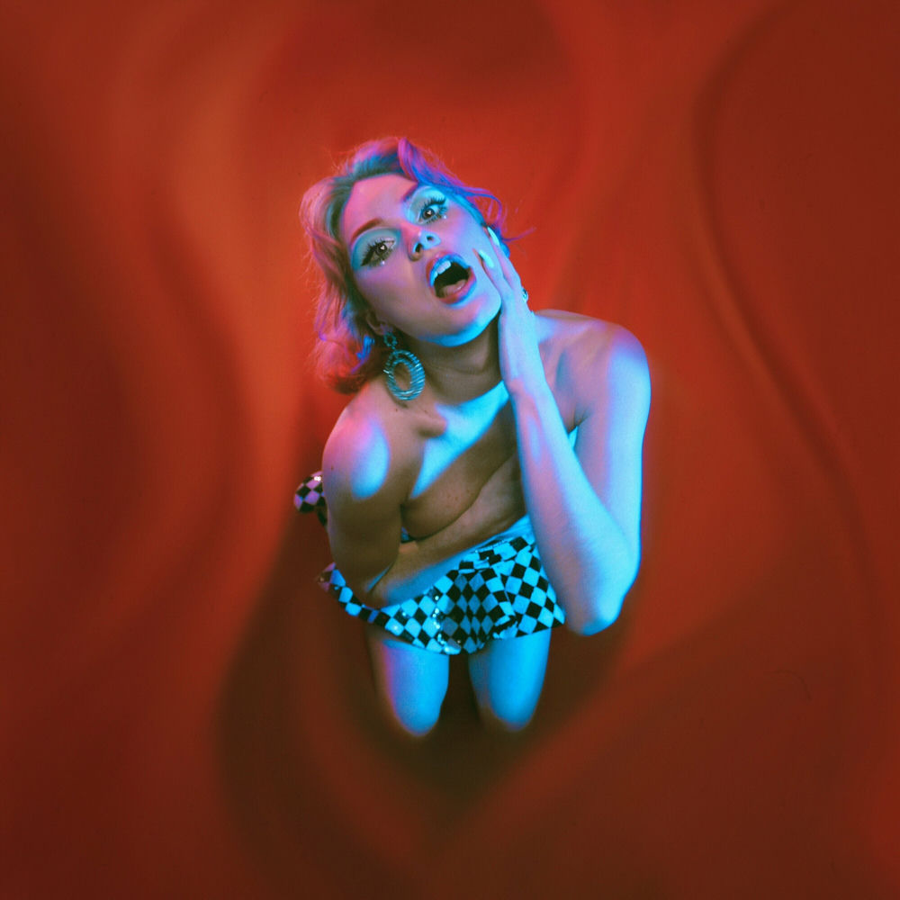 Album artwork for Hold on You by Amber Scates