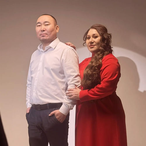 Ырлажыылы