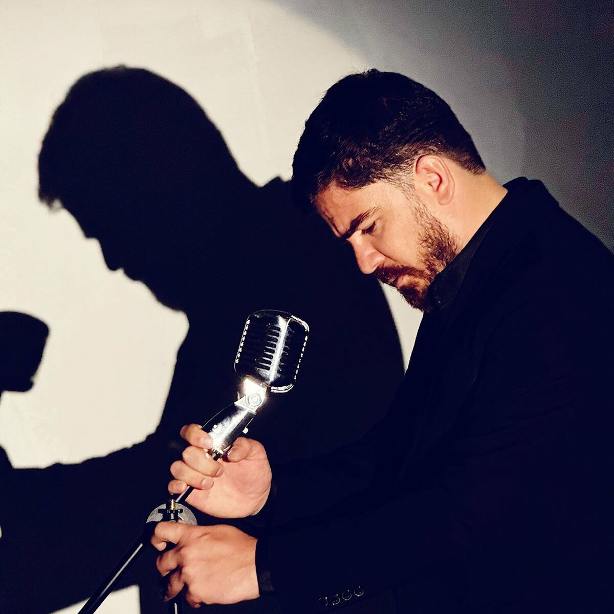 Album cover of Danış Mənə