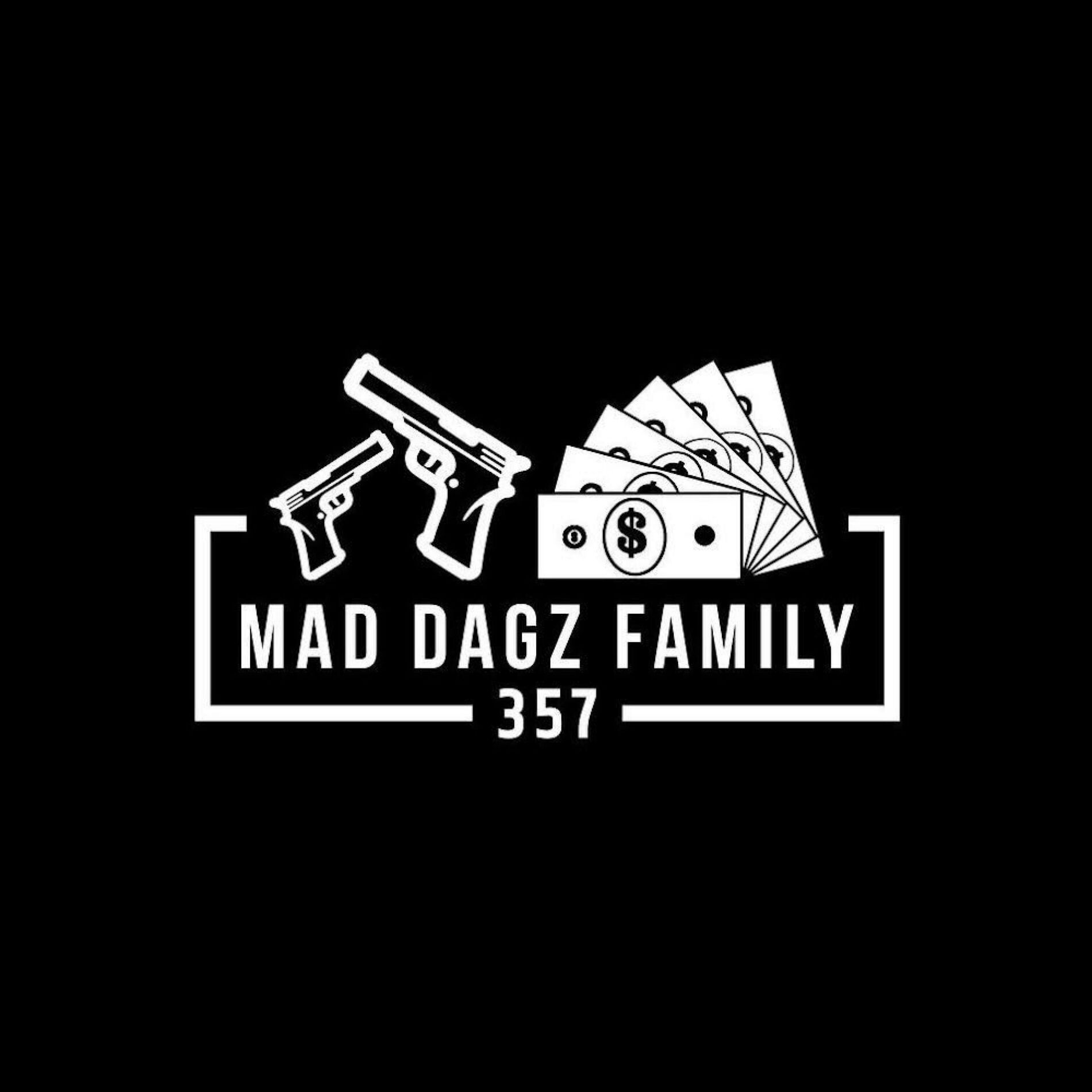 Album cover of Mad Dag'z (feat. Staffy)