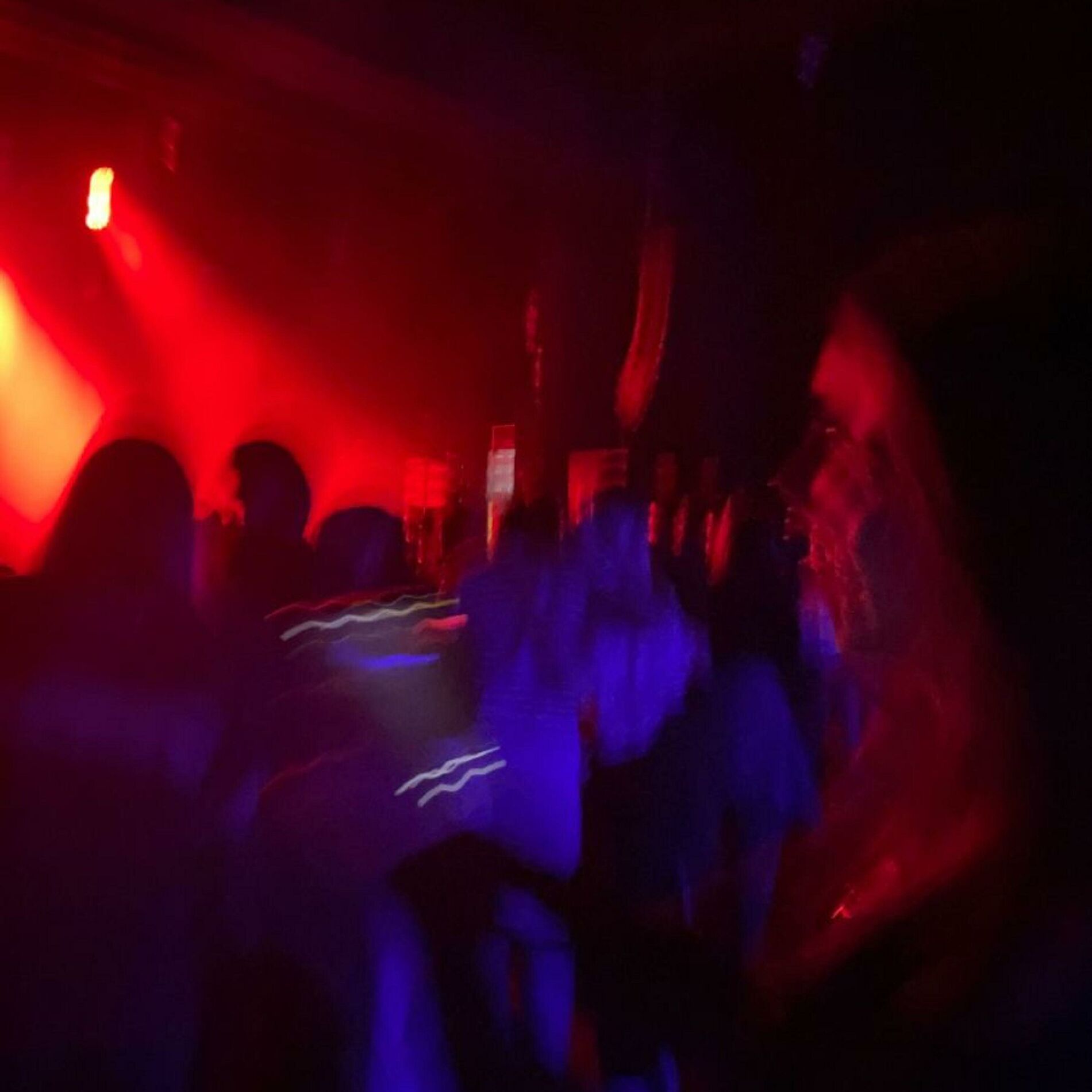 Album cover of OUTSIDE (TECHNO)