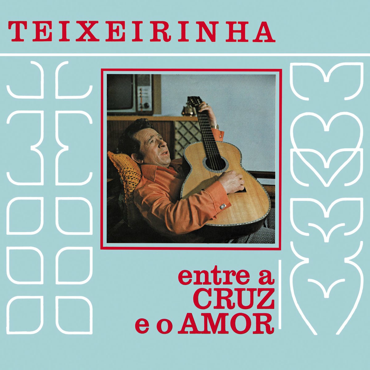 Album cover of Entre A Cruz E O Amor