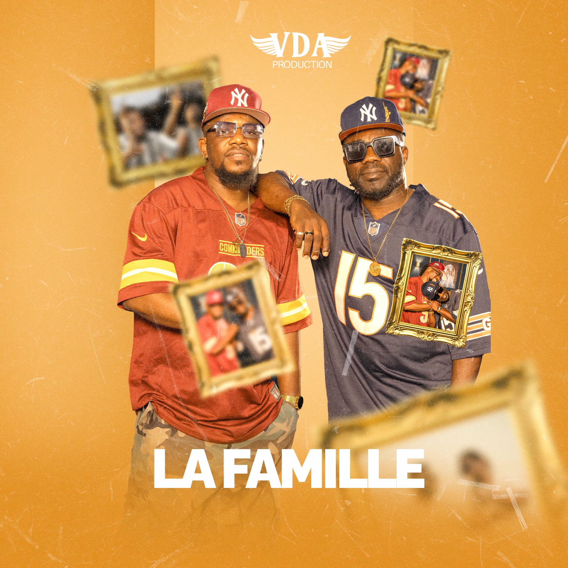 Album cover of La famille