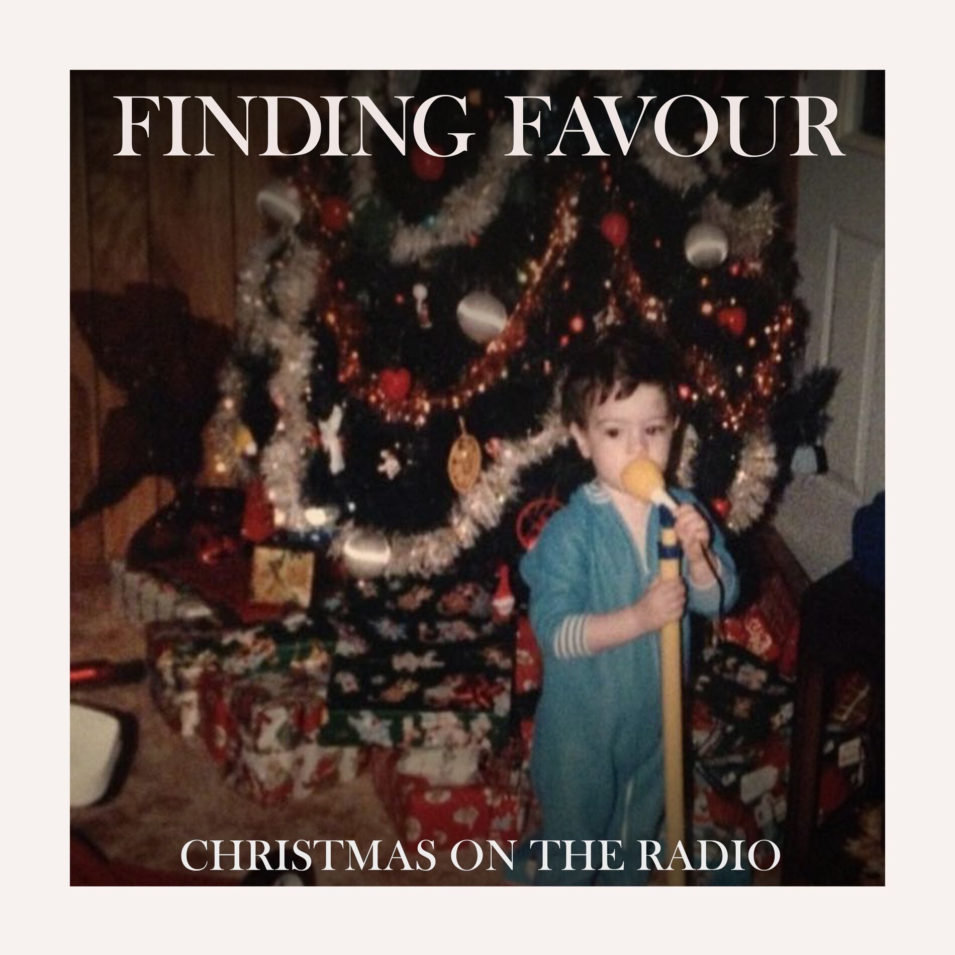 Album cover of Christmas On The Radio