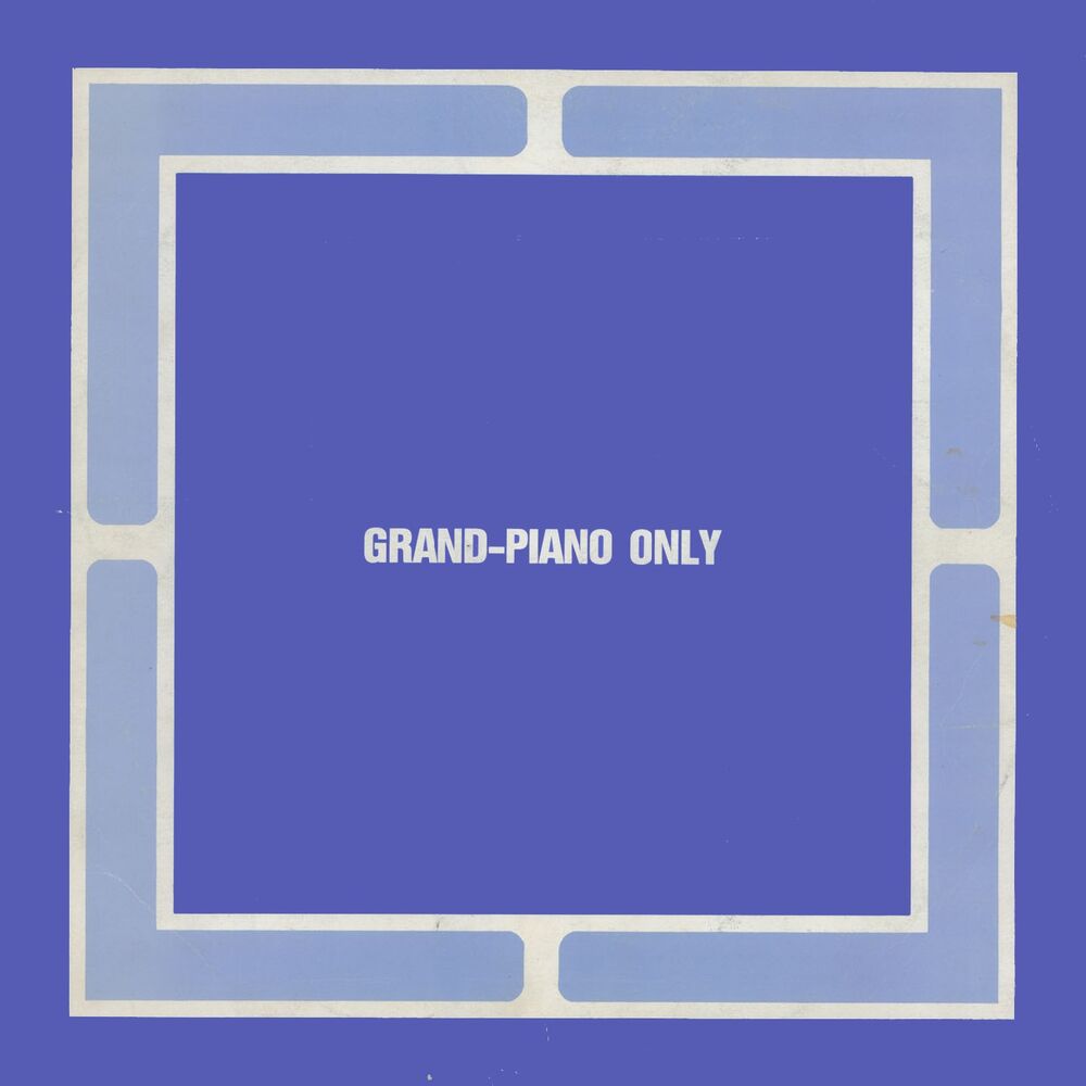 Picture of Grand piano only
