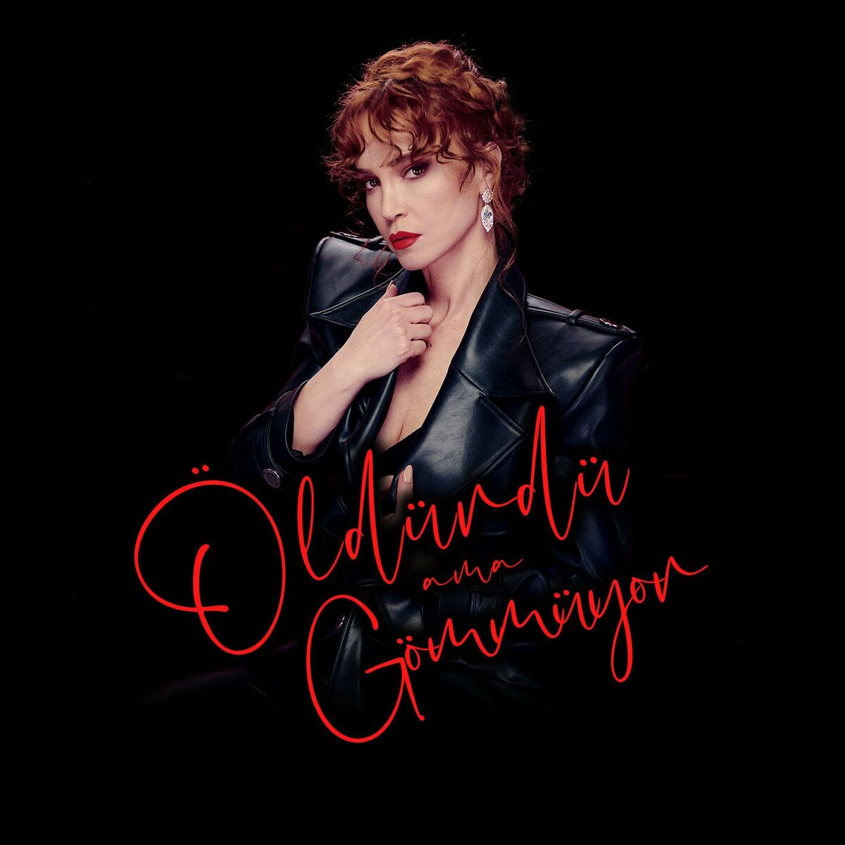 Album cover of Öldürdü Ama Gömmüyor