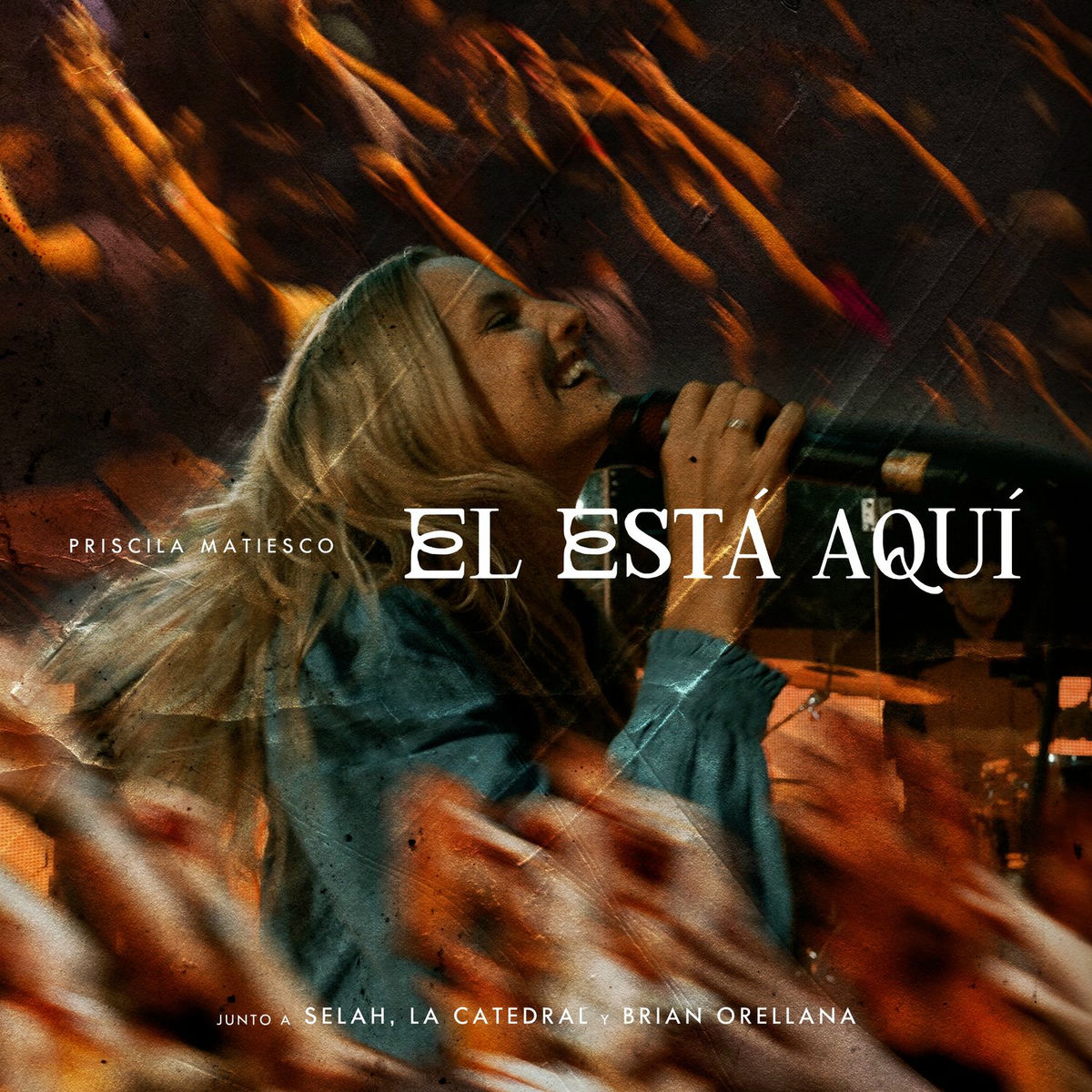 Album cover of Él Está Aquí