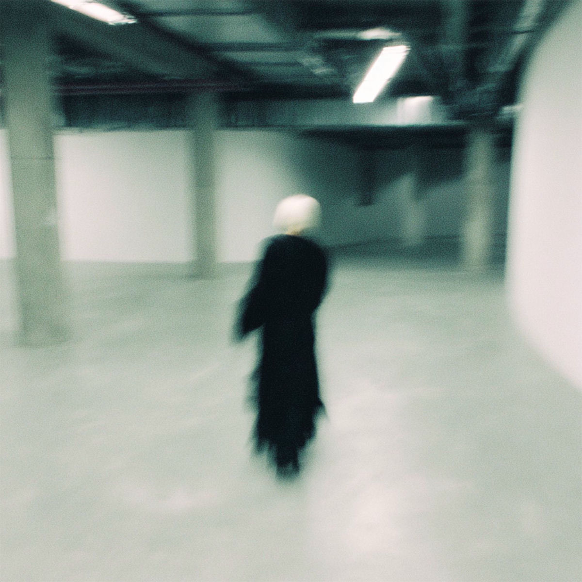 Album cover of Keep on Moving (Slowed & Reverb)