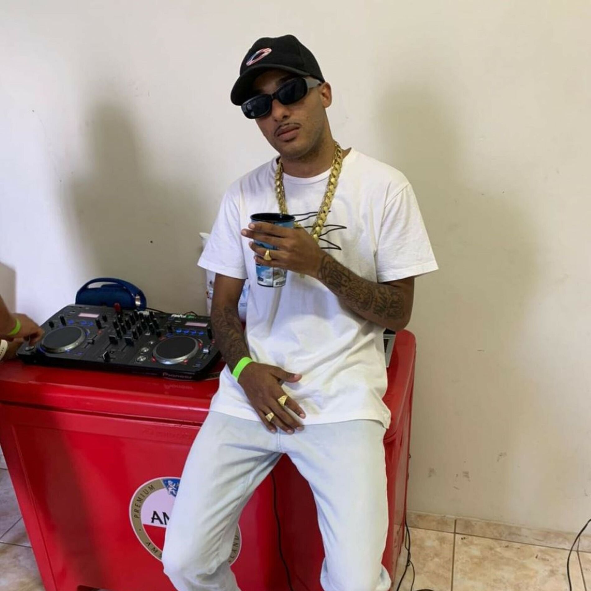Album cover of Tome e Não Se Apaixone Vs Toma Toma Xd
