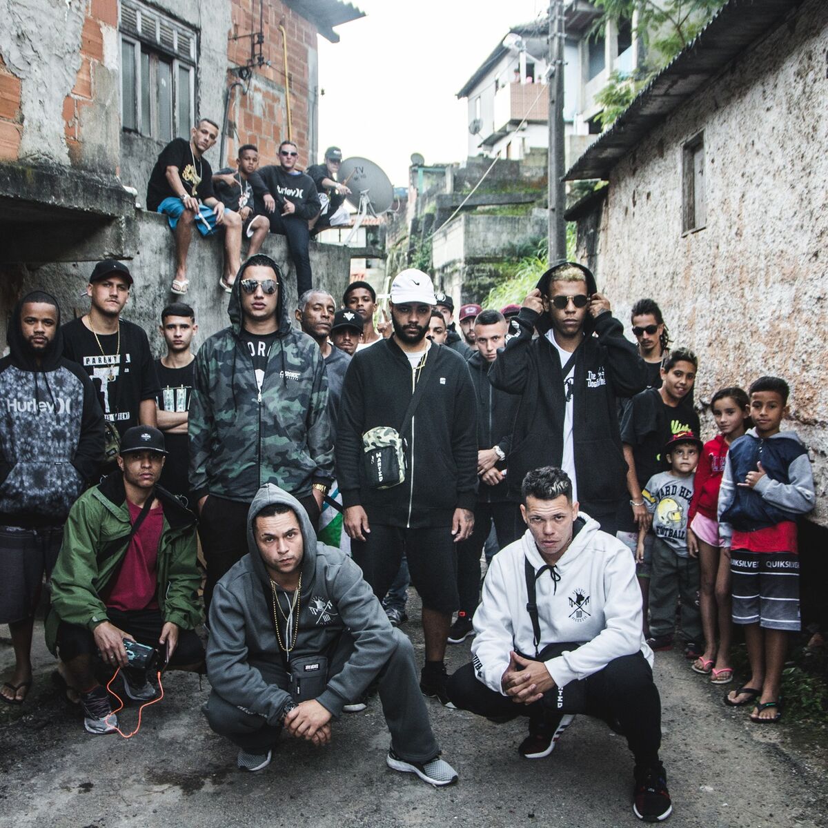 Album cover of Tiro, Porrada & Bomba