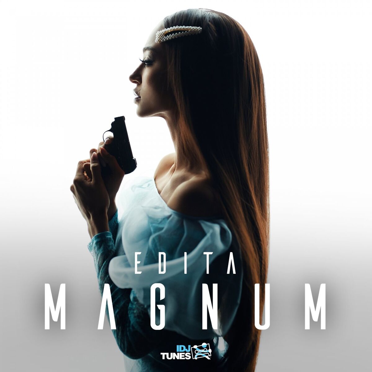 Album cover of Magnum