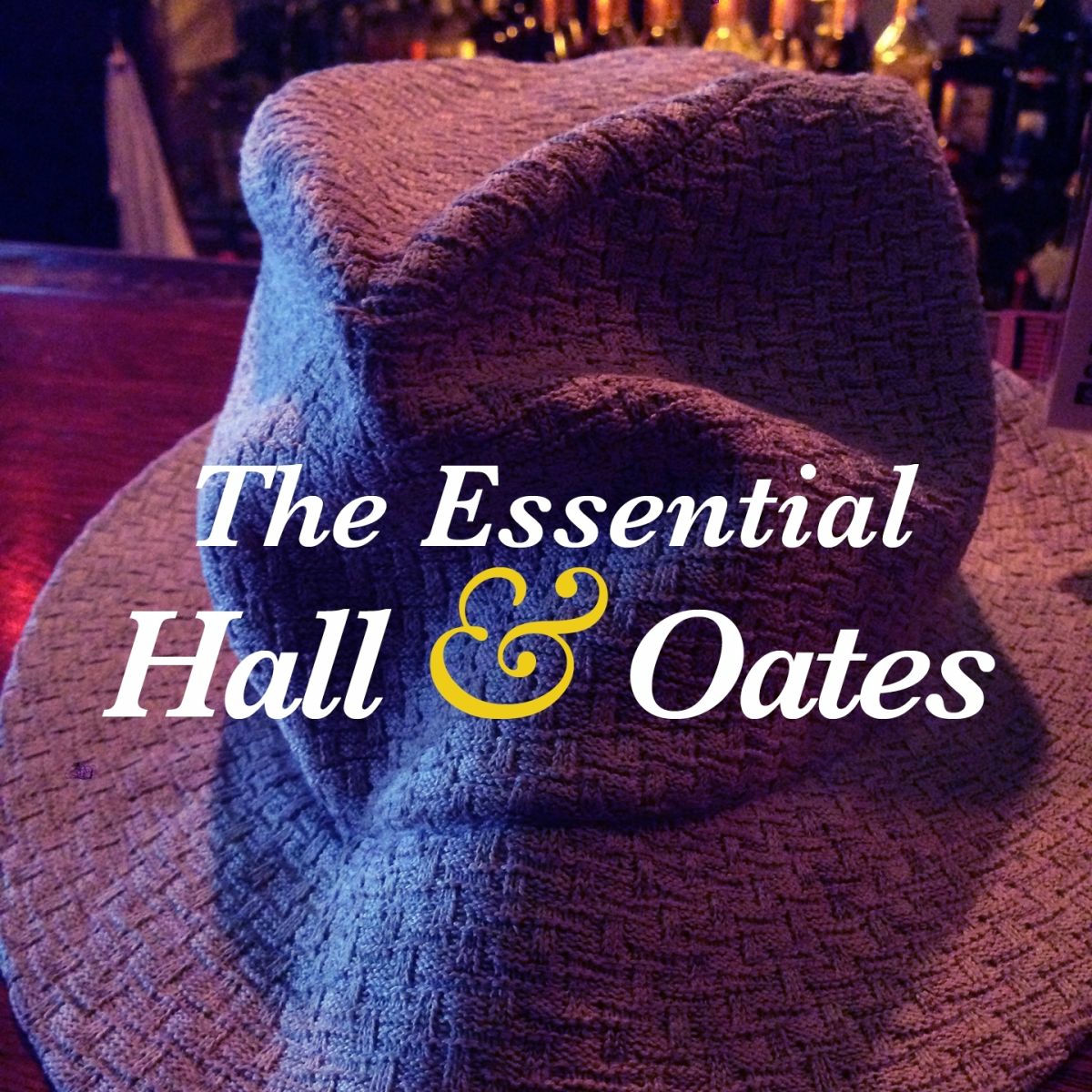 Album cover of The Essential Hall & Oates