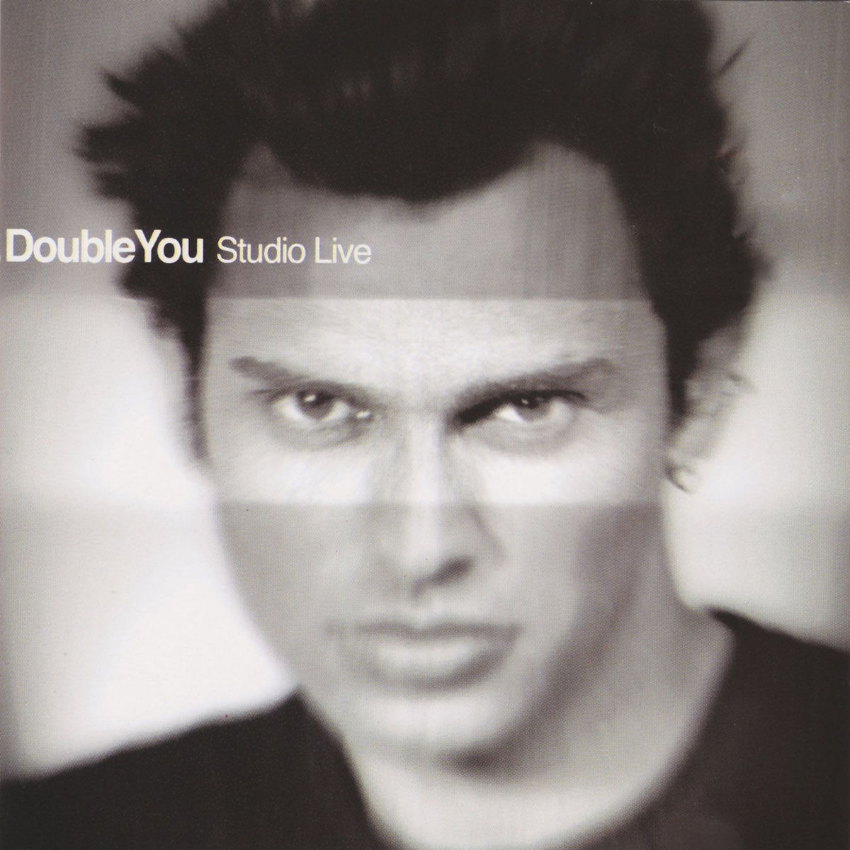 Album cover of Studio Live
