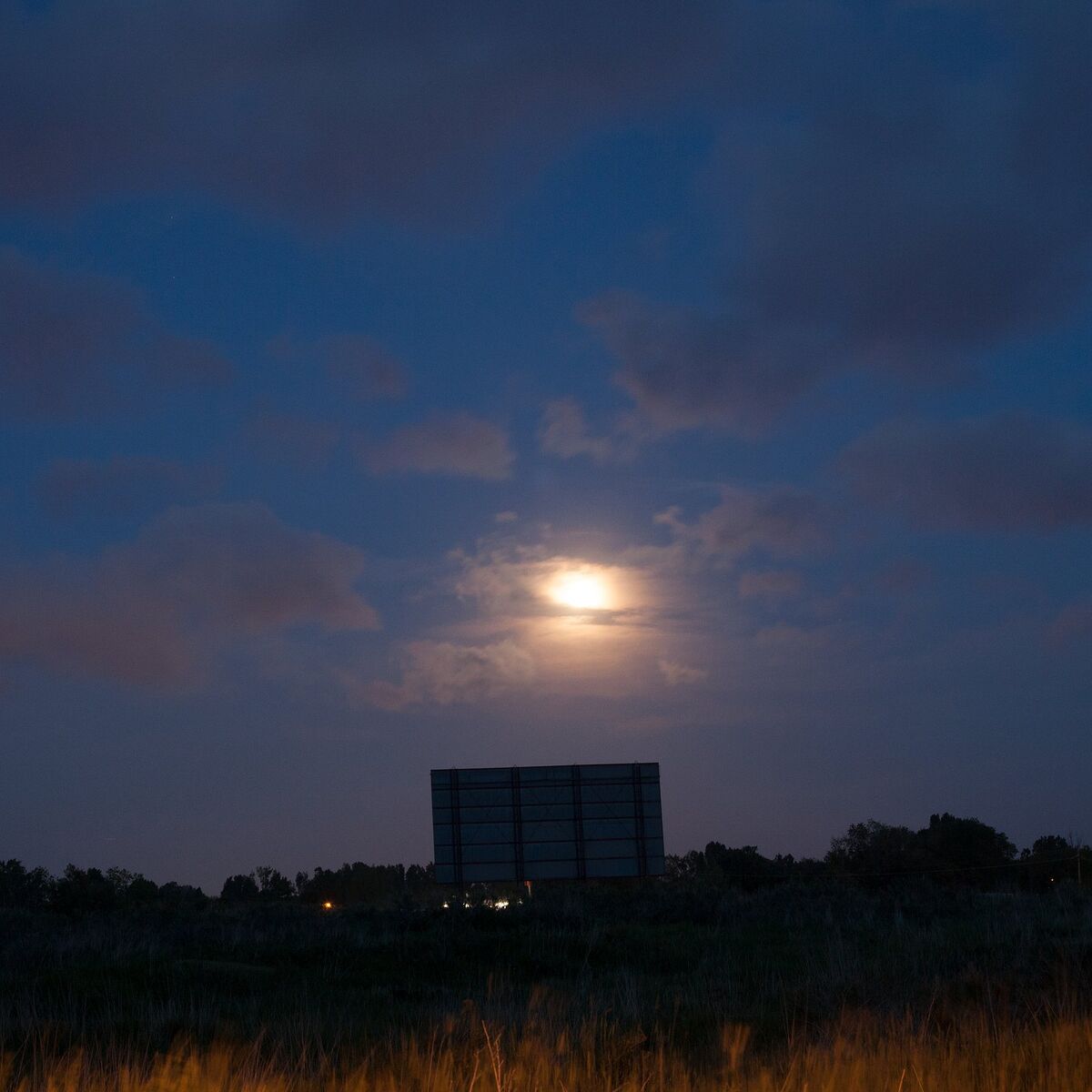 Album cover of Shipwreck / Moonlighting