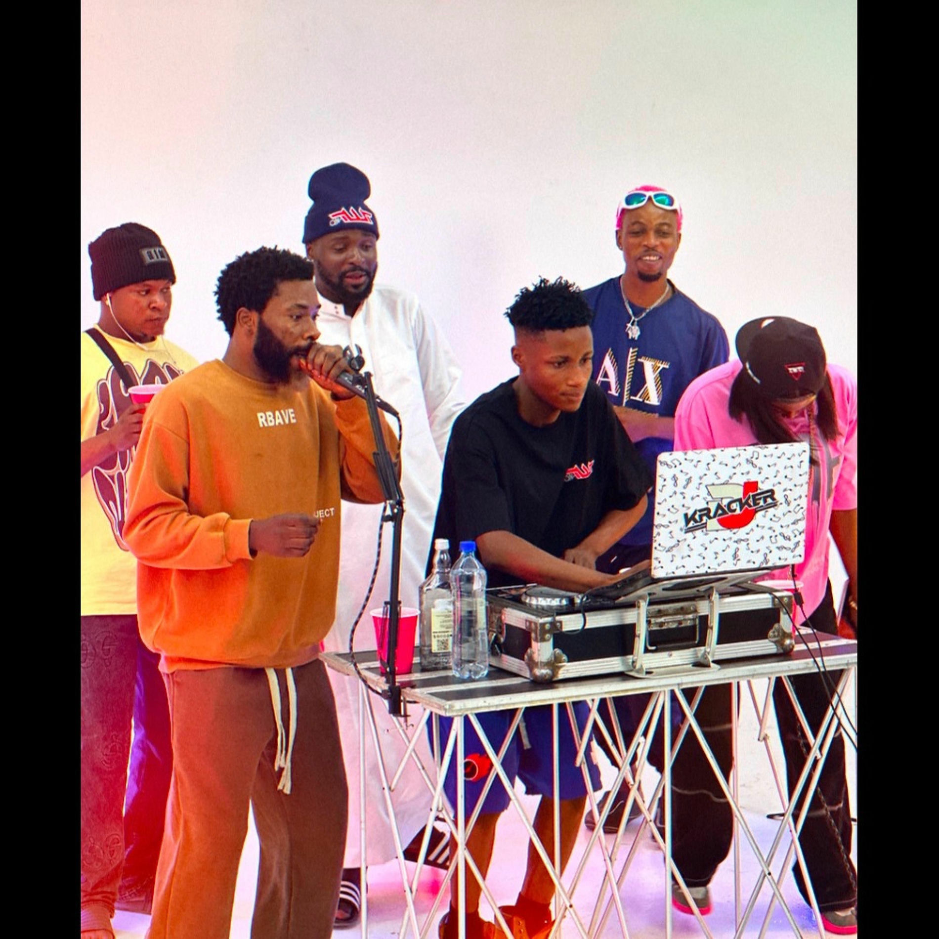 Dj Kracker - 2 IN 1 MARA BEAT (feat. BADBOI LONERR,KUZZY WIZZY