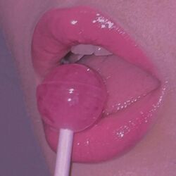 Cover of Heart Shaped Kisses