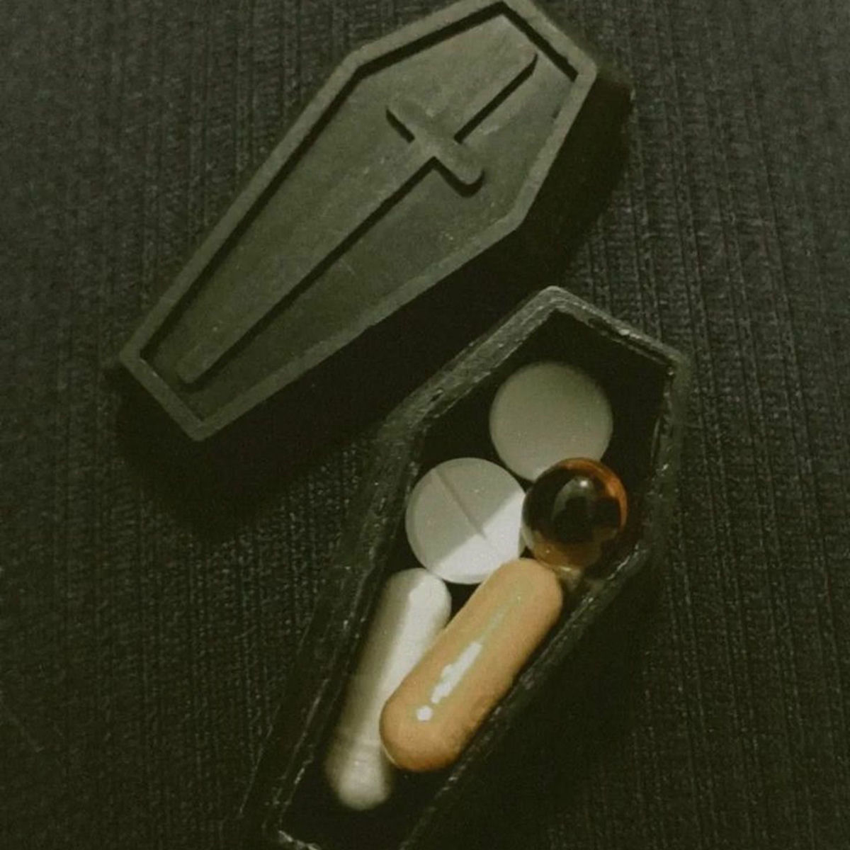 Grief - SLOW TORTURE PUKE CHAMBER (feat. Gxner., GunK